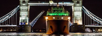 NLV Pharos in front of Tower Bridge